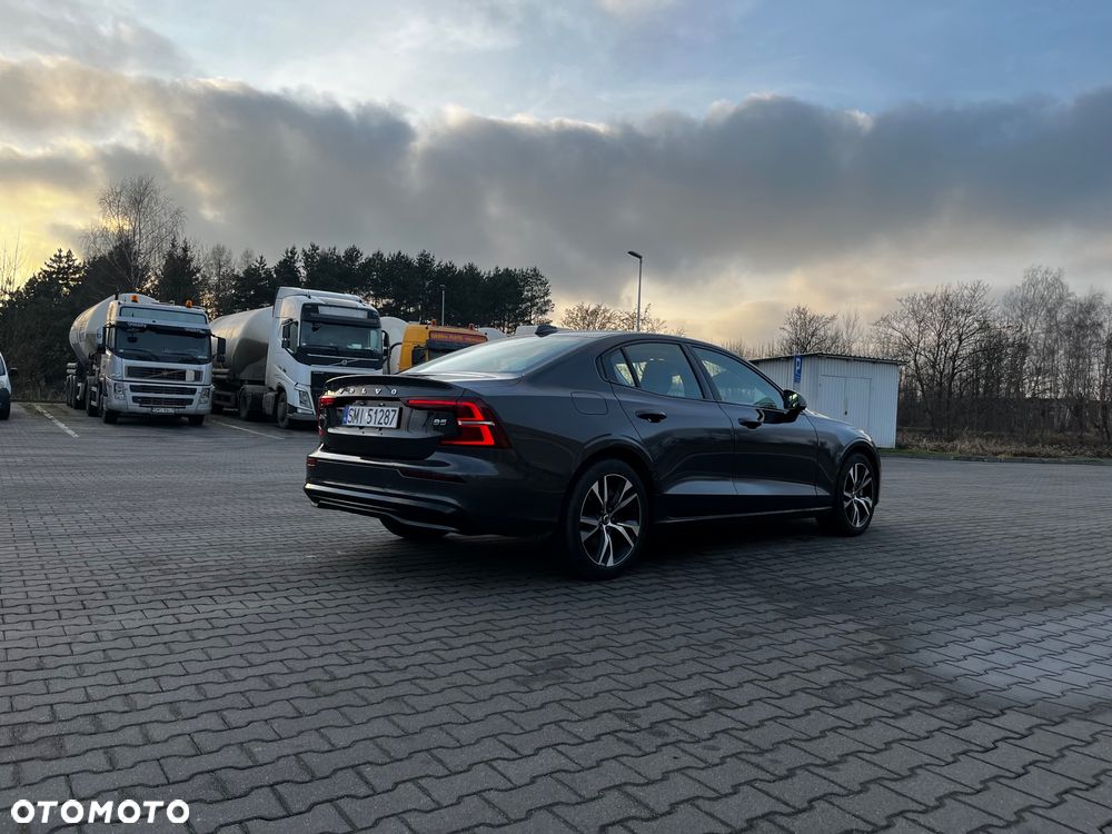 Volvo S60 - 4