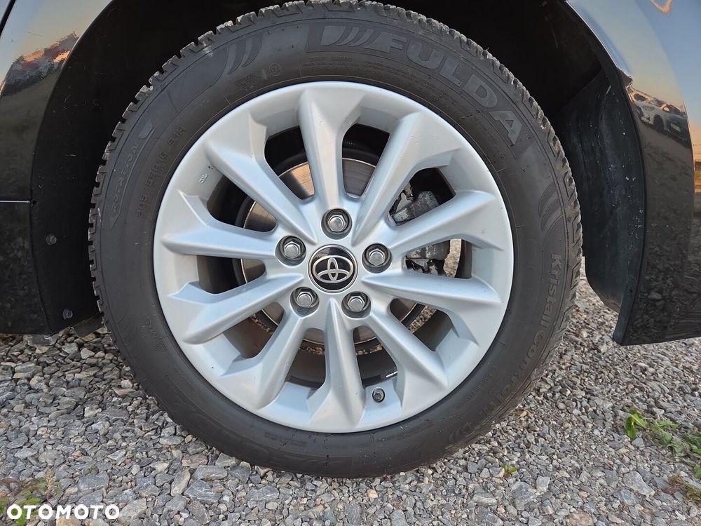 Toyota Corolla 1.8 Hybrid Comfort - 17