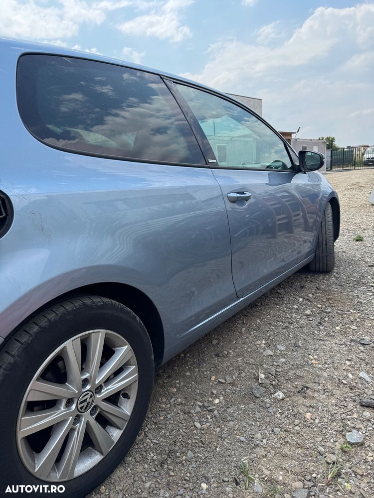 Volkswagen Golf - 16