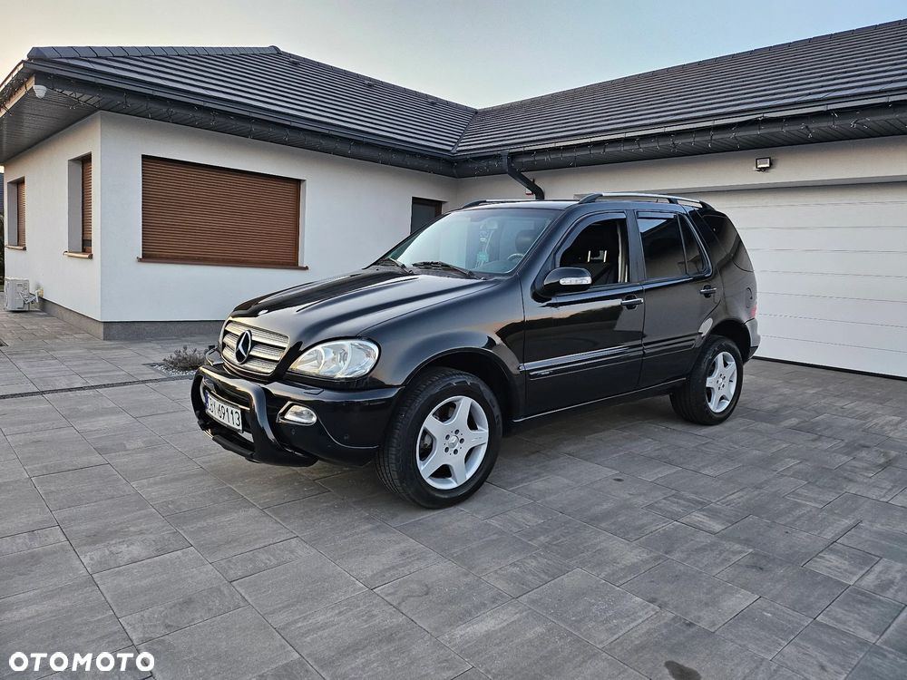 Mercedes-Benz ML - 10