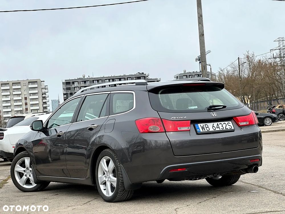 Honda Accord 2.0 Elegance - 4