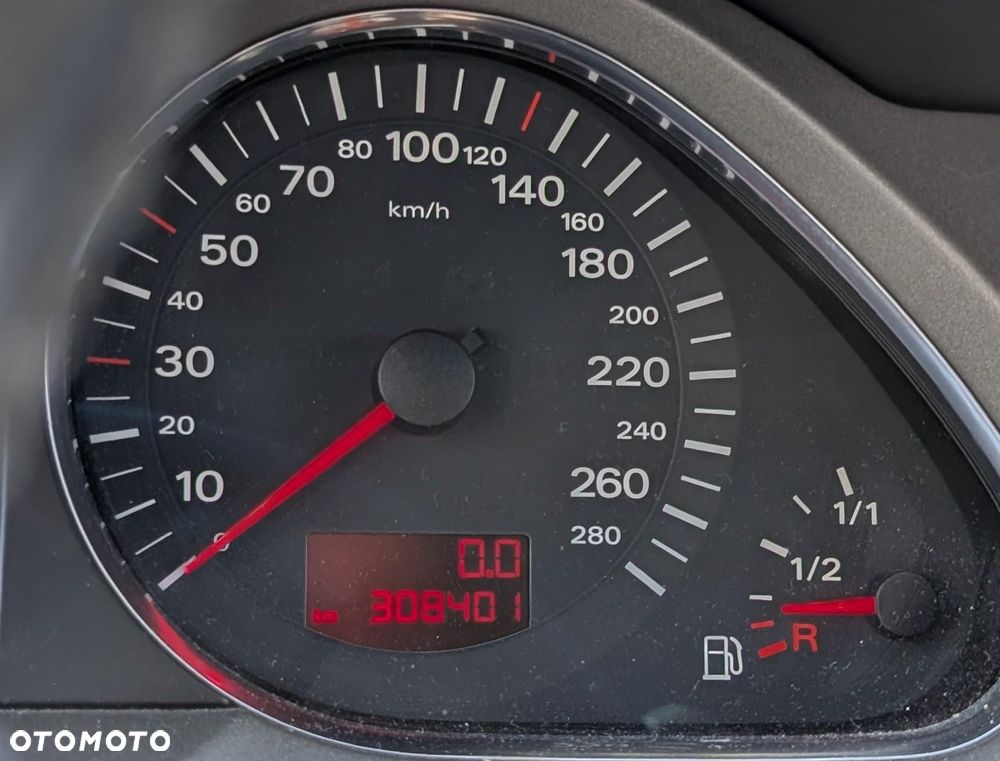 LICZNIK AUDI A6 C6 3.0 TDI 2004-2008 4F0920931FX EUROPA - 3