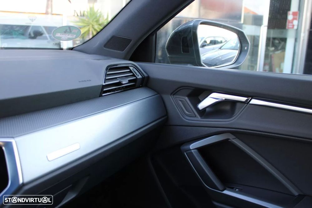 Audi Q3 Sportback 45 TFSIe S tronic - 20
