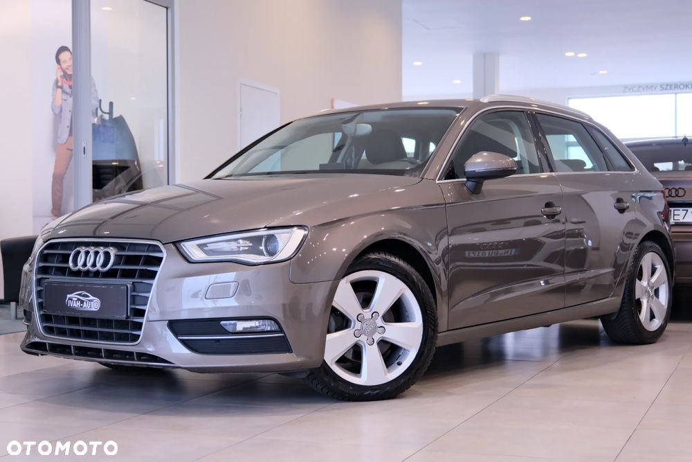 Audi A3 Sportback 1.6 TDI S tronic Ambiente - 21