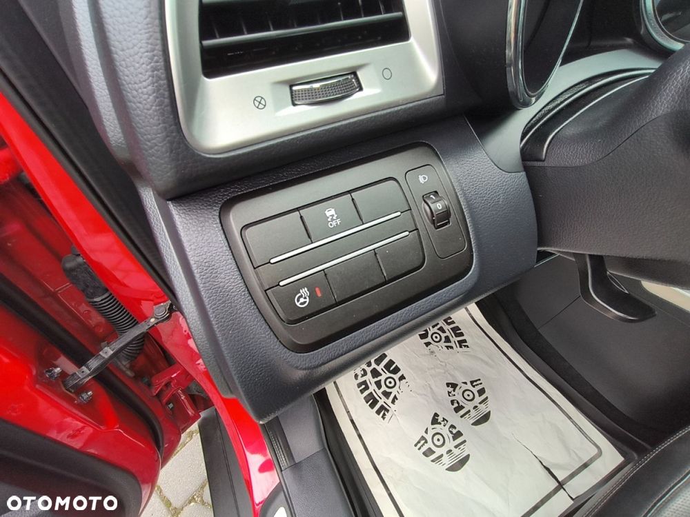 SsangYong/KGM Tivoli - 13