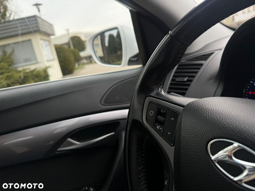 Hyundai i40 Kombi 1.6 Classic - 35