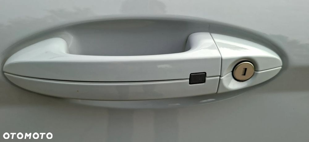 Ford Fiesta - 9