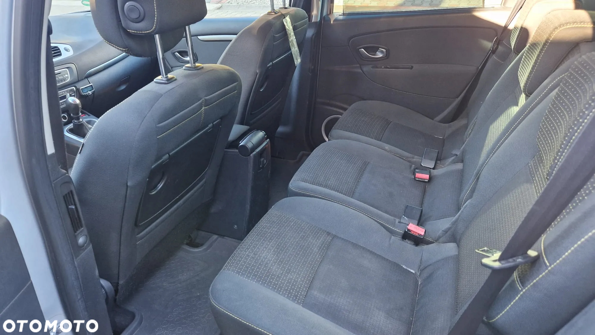 Renault Scenic 1.9 dCi Expression - 4