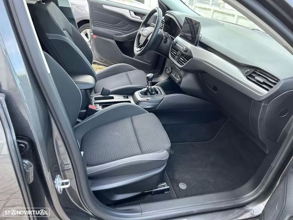 Ford Focus SW 1.5 TDCi EcoBlue Business - 8
