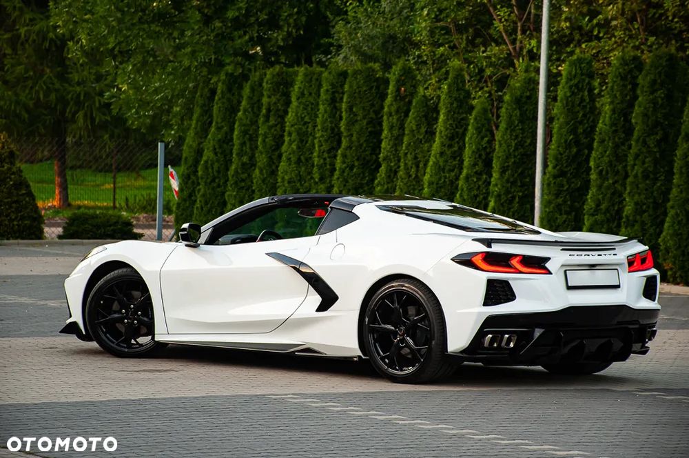 Chevrolet Corvette - 37