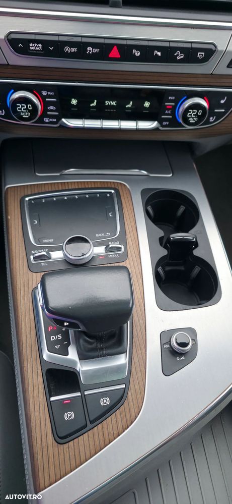 Audi Q7 3.0 TDI Quattro Tiptronic - 9