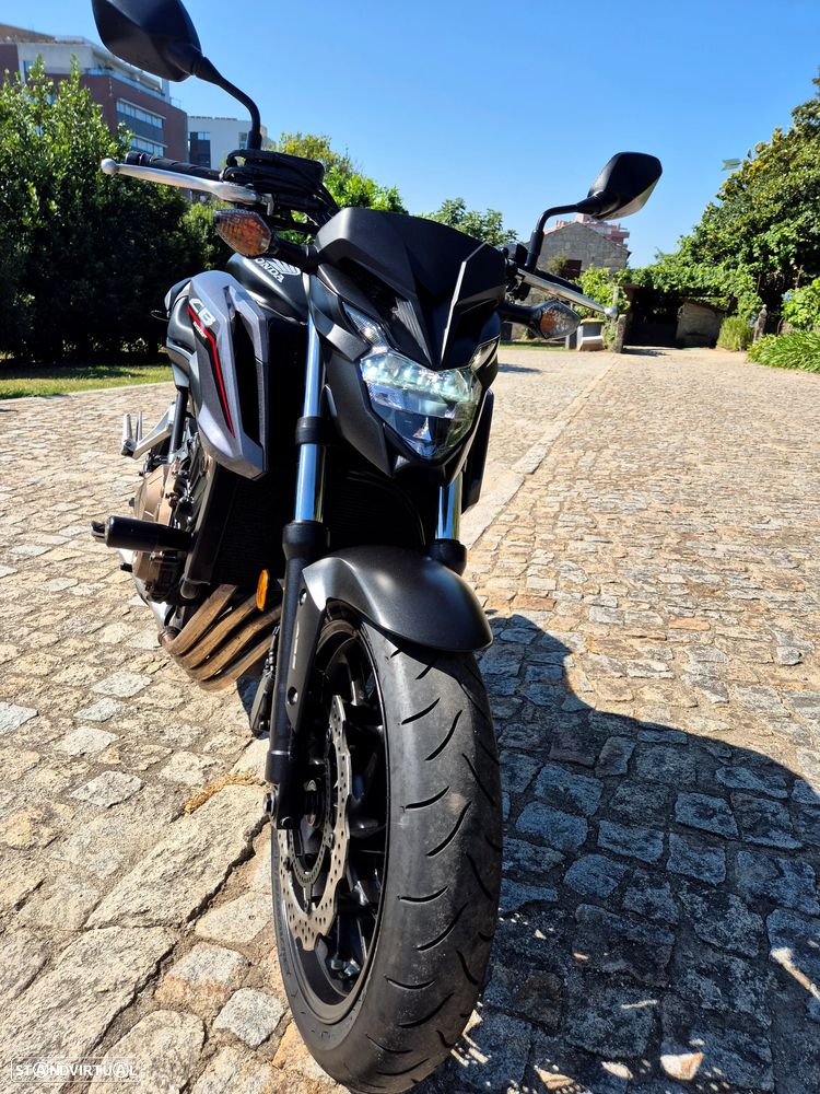 Honda CB 650F - 7