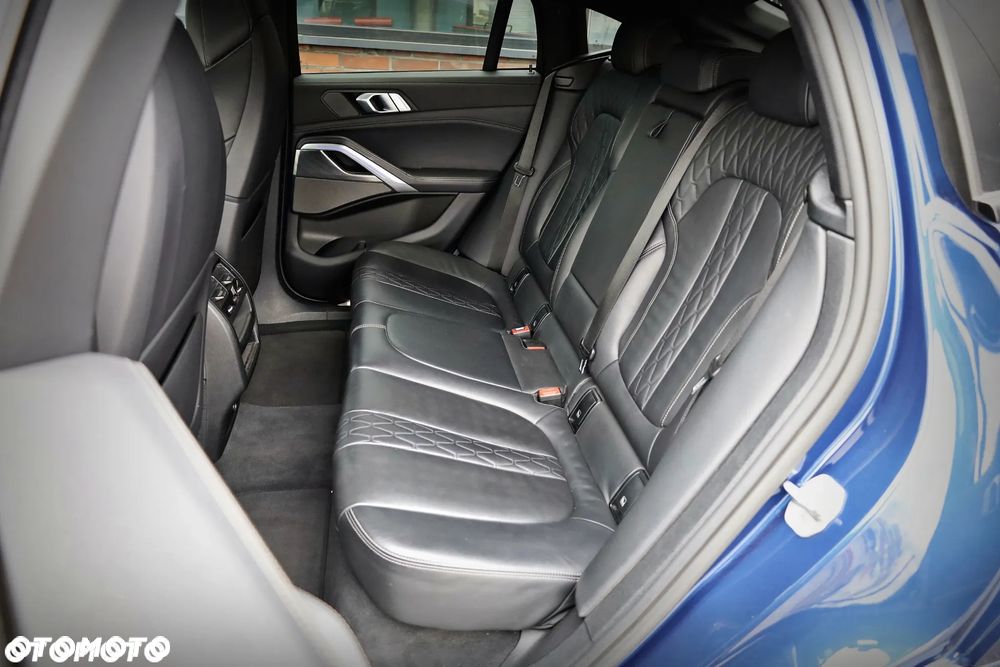 BMW X6 - 12