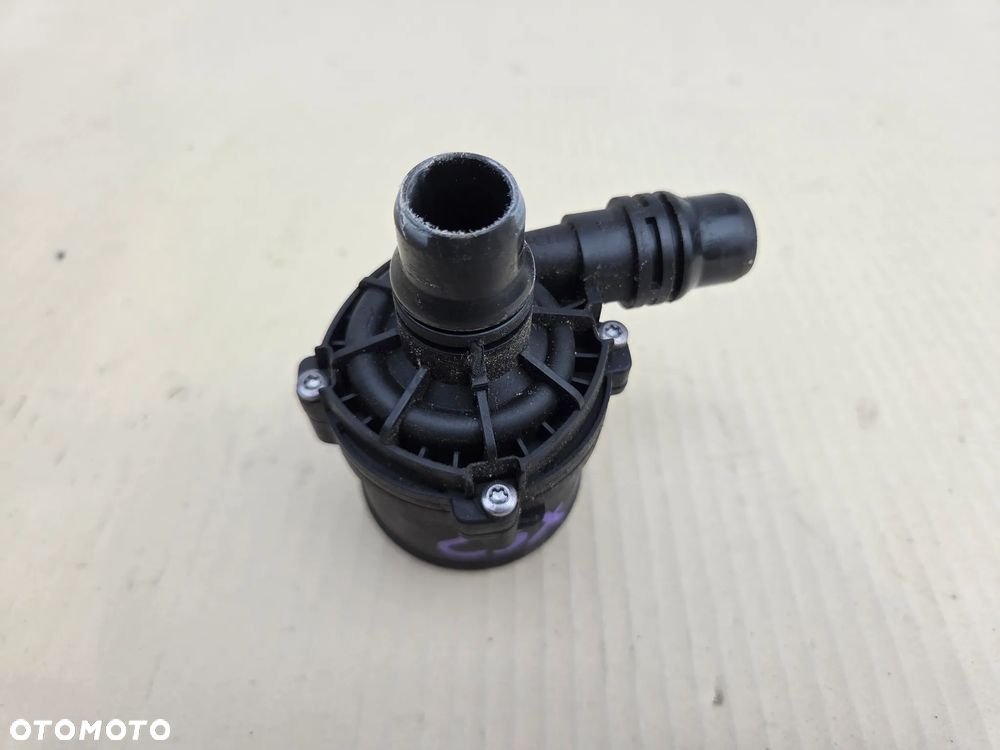 Pompa obiegu wody Citroen C5X 1.6 Hybryda   9818813480 - 2
