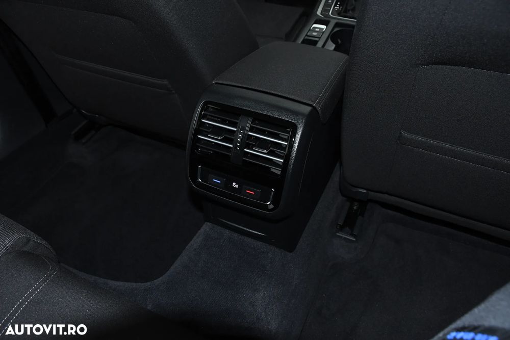 Volkswagen Passat 2.0 TDI SCR DSG Comfortline - 25