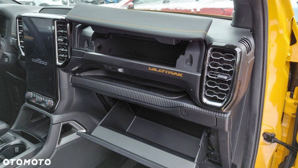 Ford Ranger - 25