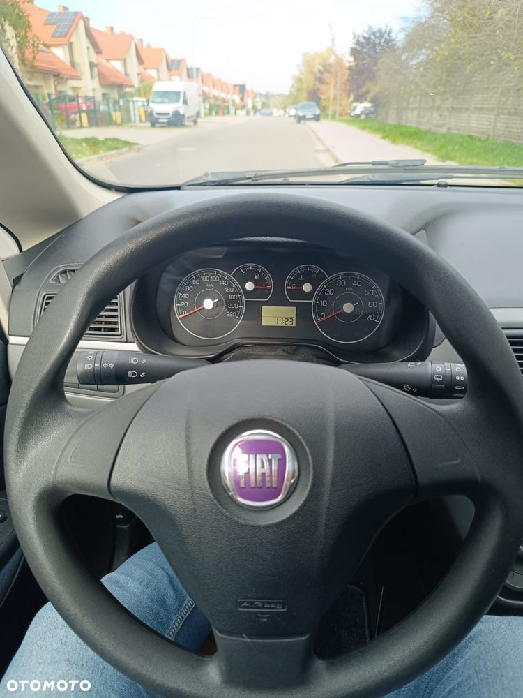 Fiat Grande Punto 1.2 8V Actual - 5