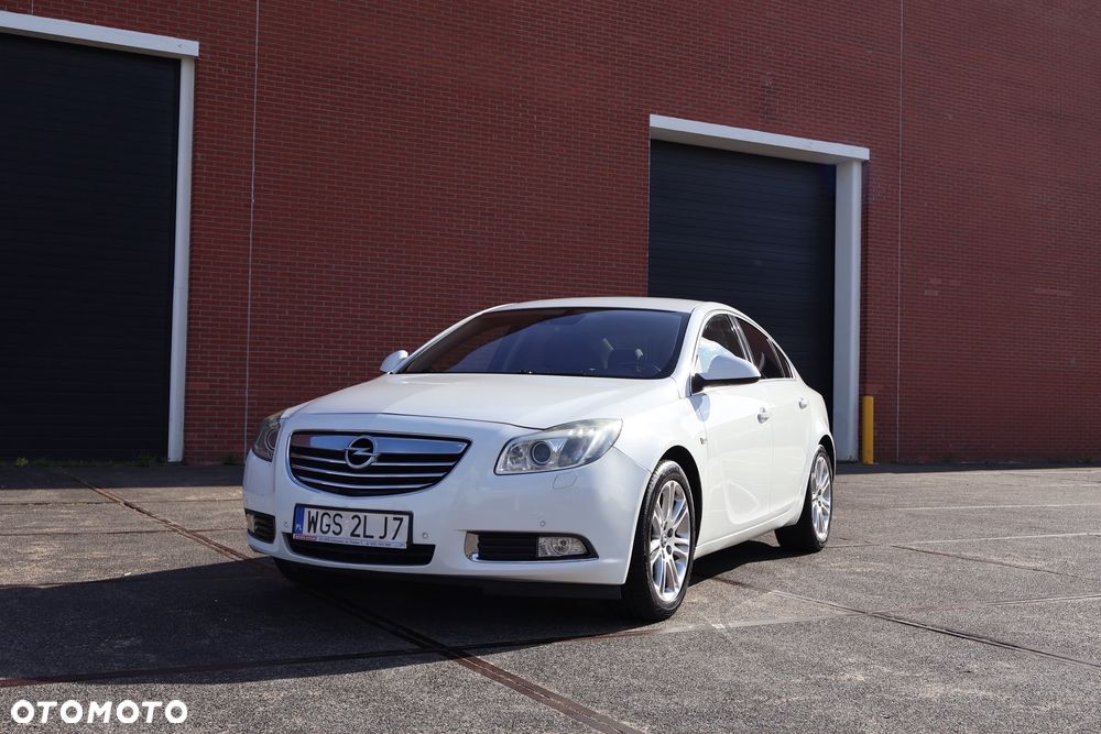 Opel Insignia - 18