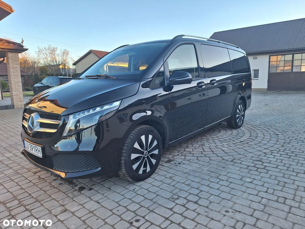 Mercedes-Benz Klasa V - 20