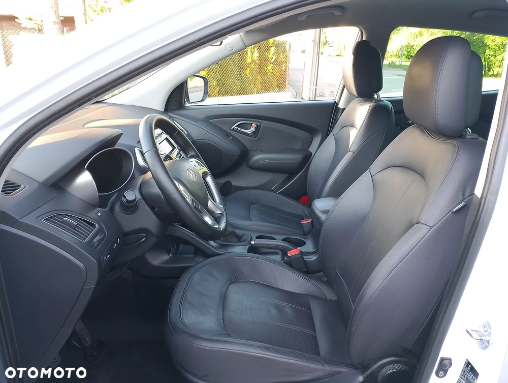 Hyundai ix35 2.0 CRDi Premium 2WD - 11
