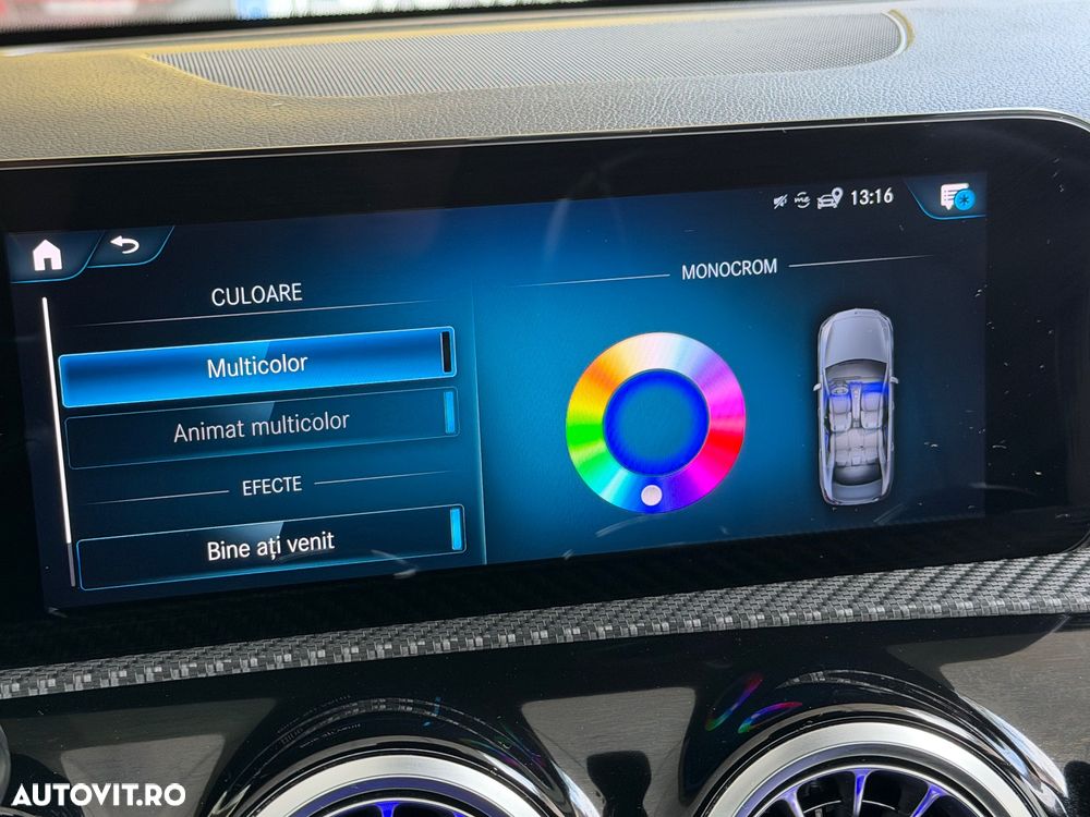 Mercedes-Benz A 180 Sedan 7G-DCT - 28