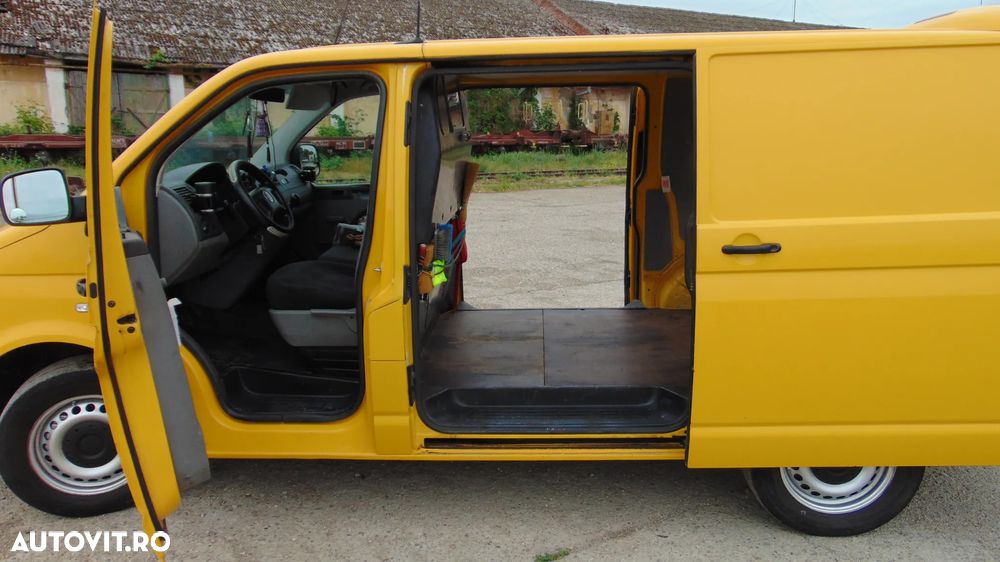 Volkswagen Transporter T5 - 14