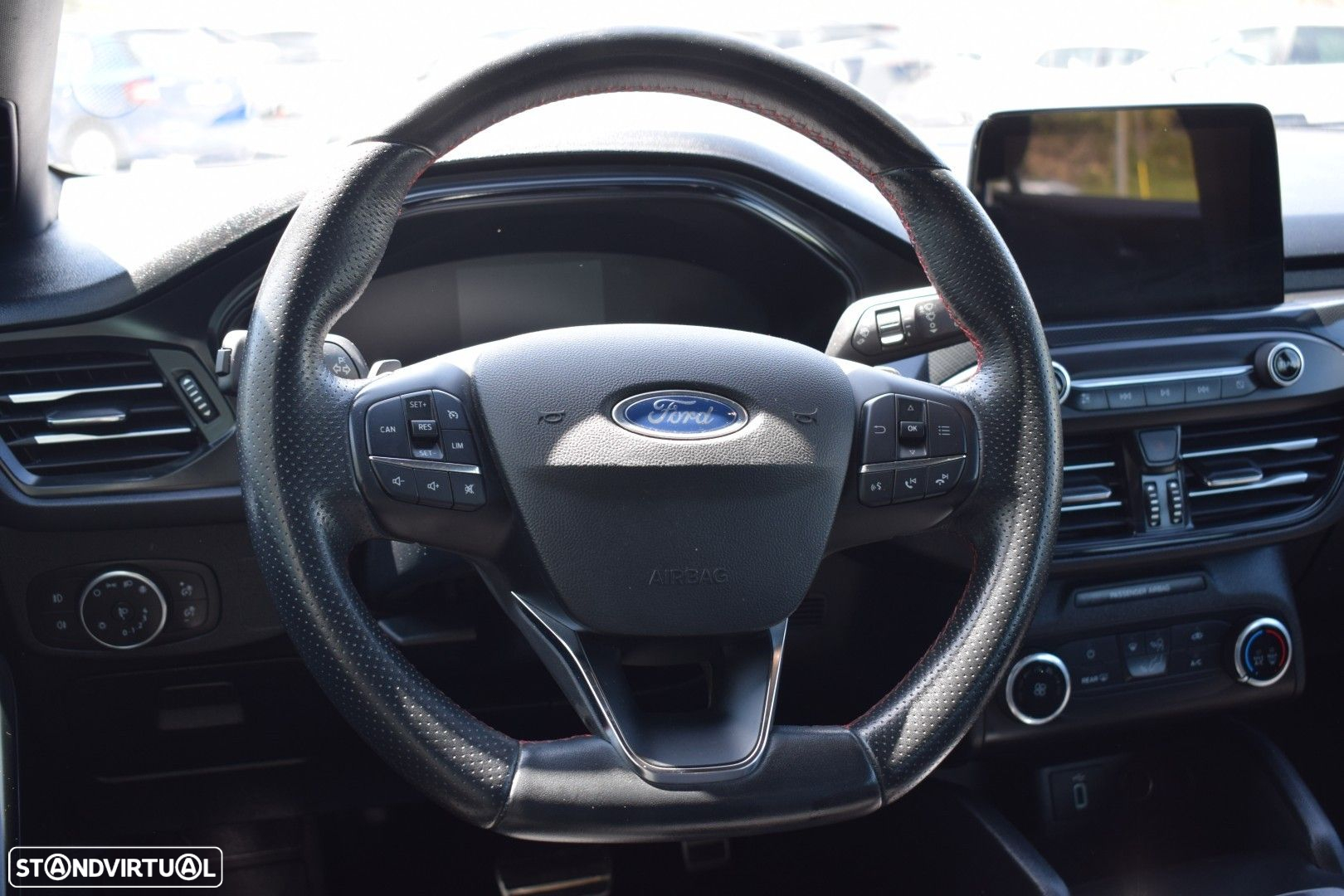 Ford Focus 1.5 TDCi EcoBlue ST-Line Aut. - 12