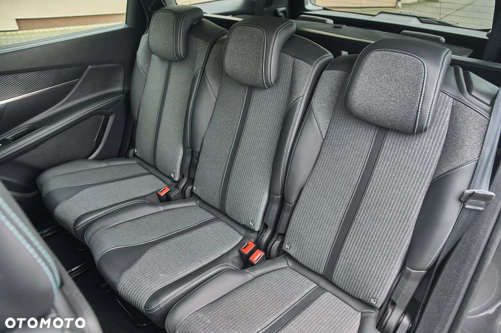 Peugeot 5008 BlueHDi 130 Allure - 31