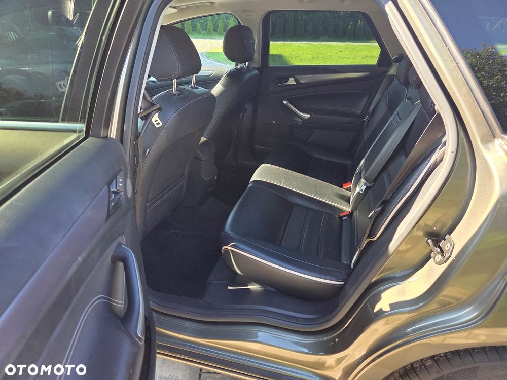 Ford Mondeo 2.0 TDCi Titanium X - 36