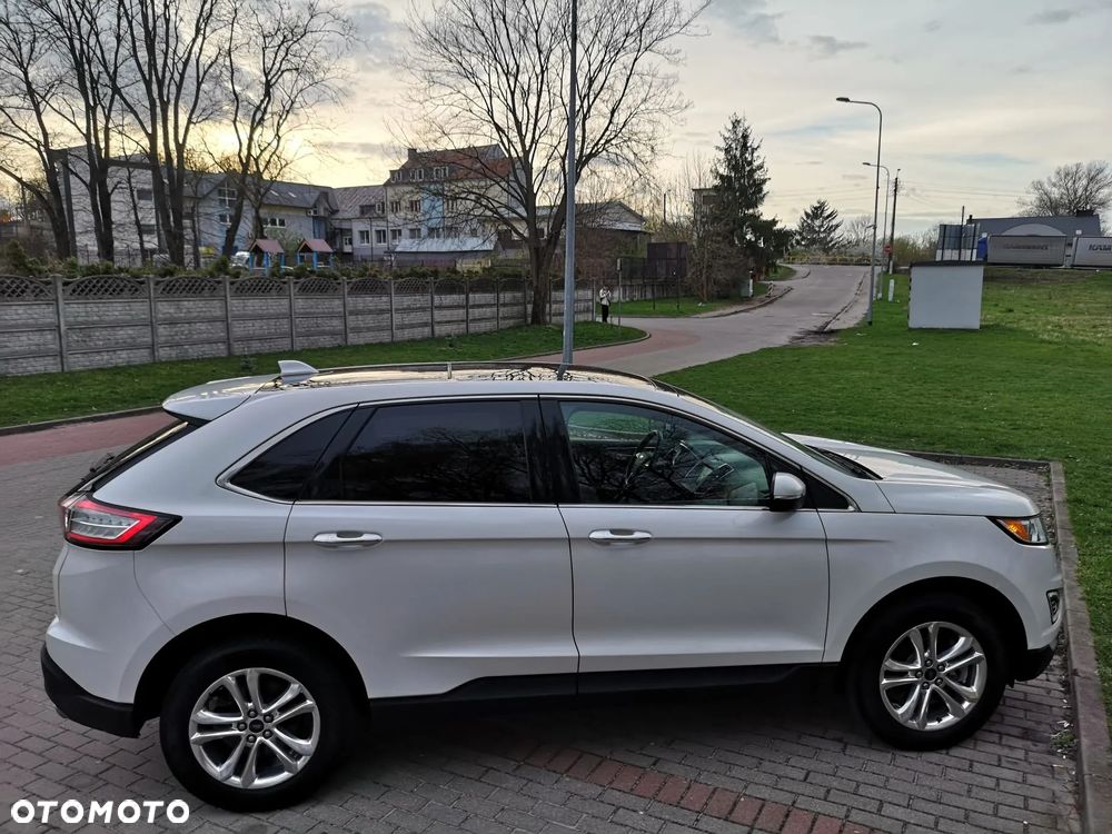 Ford Edge - 7