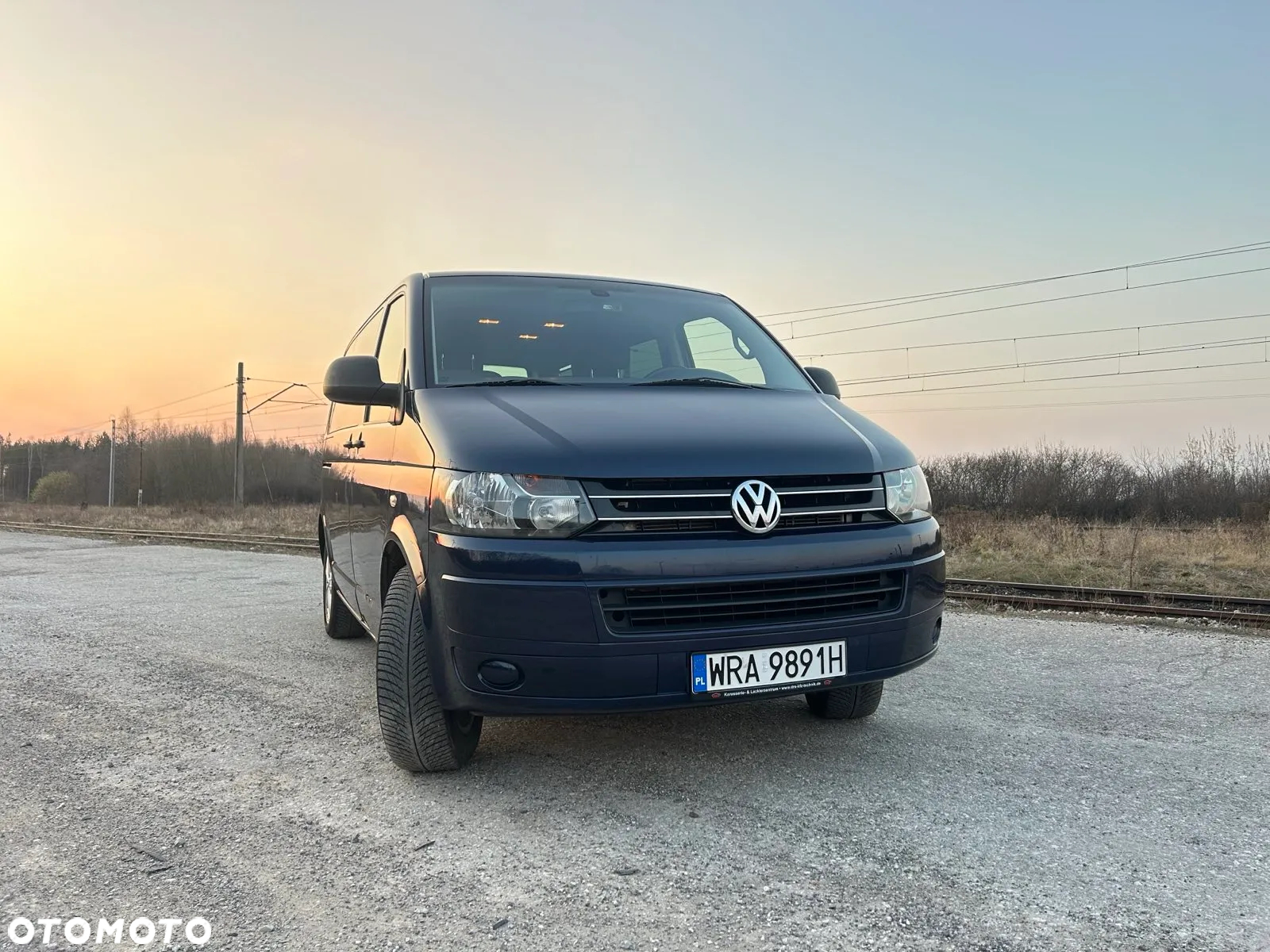 Volkswagen Multivan - 7