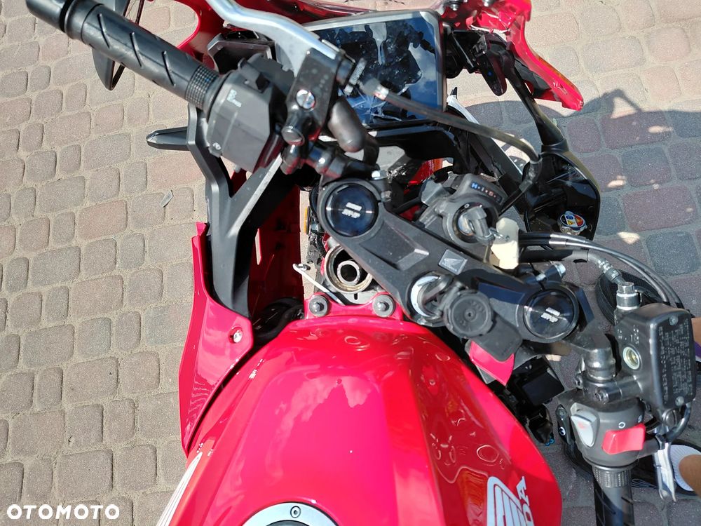 Honda CBR - 10