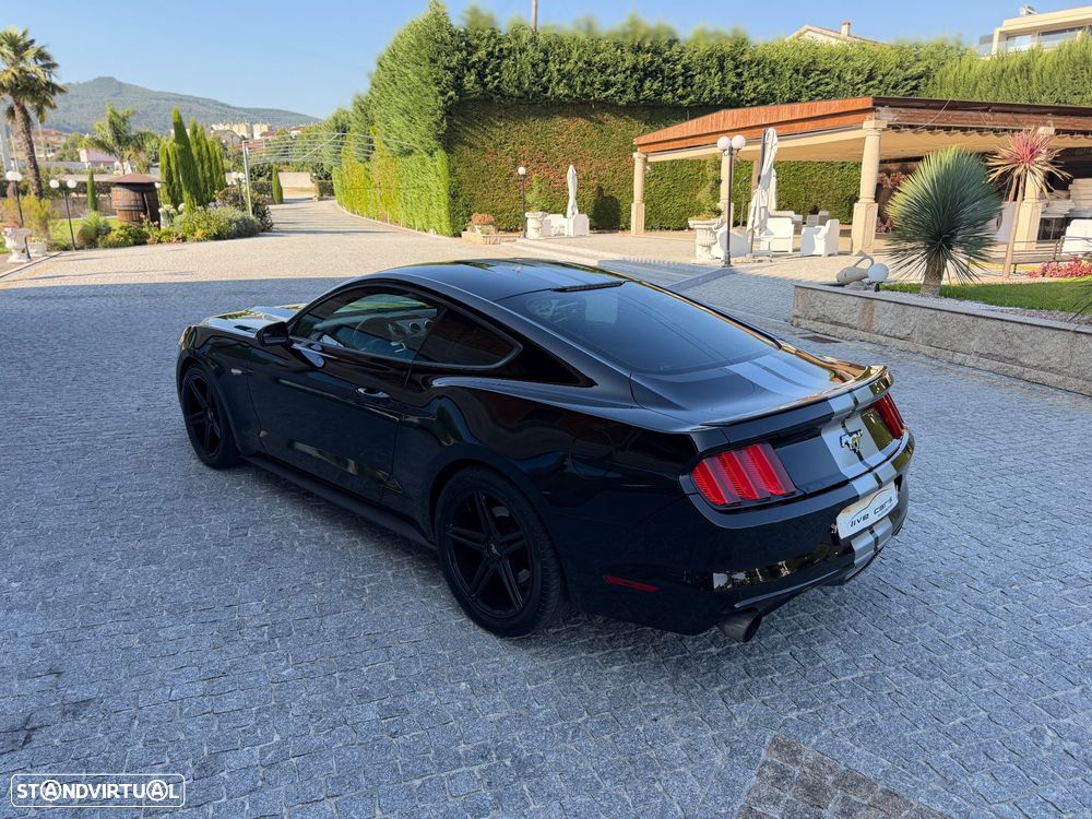 Ford Mustang 2.3 Eco Boost Aut. - 12