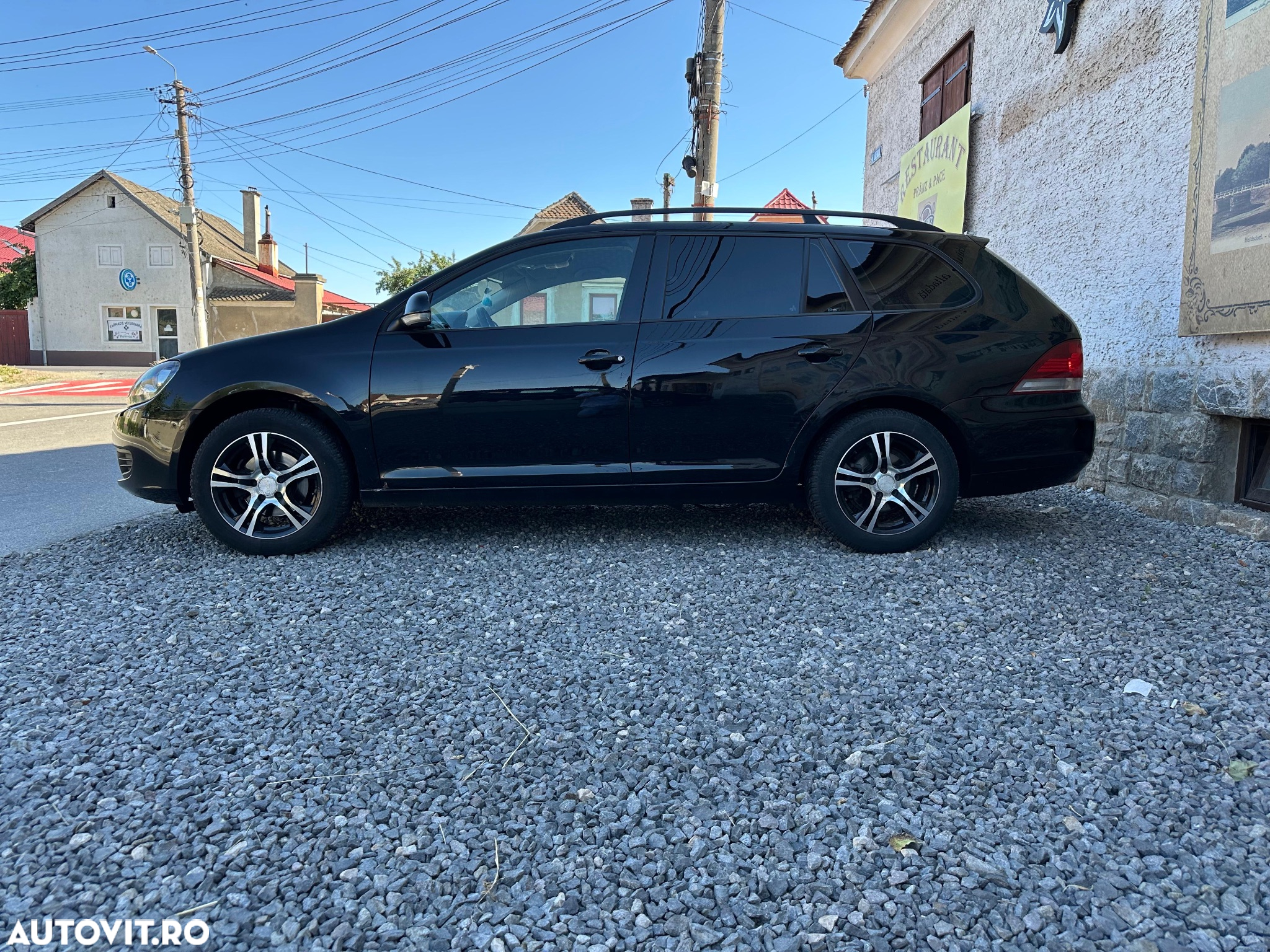 Volkswagen Golf 1.6 TDI BlueMotion Technology DPF Comfortline - 2