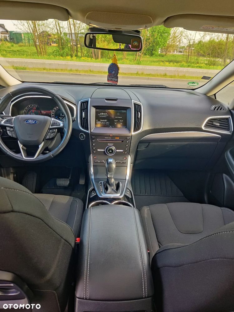 Ford S-Max 2.0 TDCi Titanium PowerShift - 7