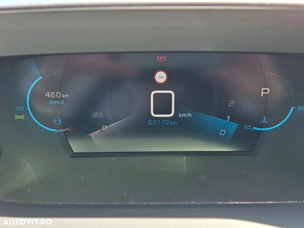 Peugeot 2008 1.2 L PureTech STT EAT8 Allure - 7