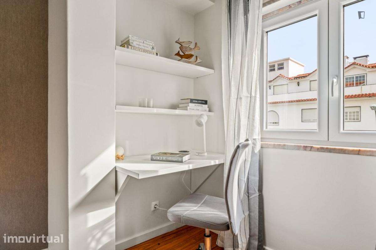 Quarto - localizado em Oeiras Lisbon - Grande imagem: 5/30
