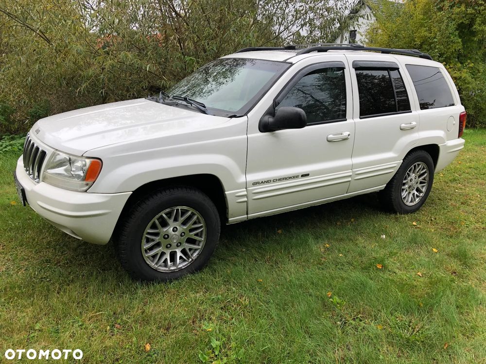 Jeep Grand Cherokee - 1
