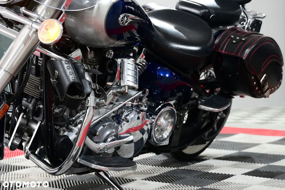 Yamaha Road Star - 16