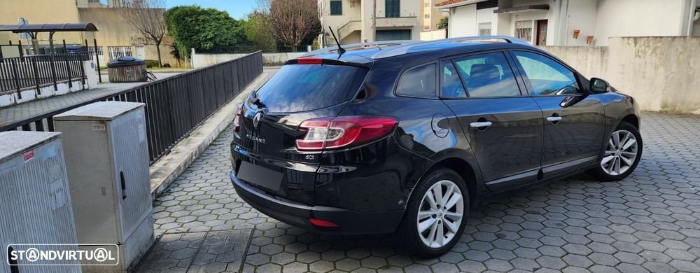 Renault Mégane Sport Tourer 1.5 dCi Dynamique CO2 Champion - 2