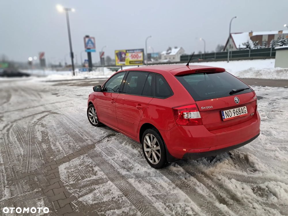 Skoda RAPID Spb 1.4 TSI Edition DSG - 8