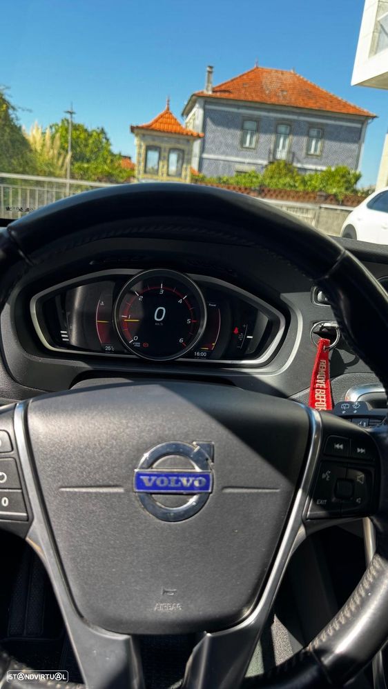 Volvo V40 D2 Ocean Race - 9