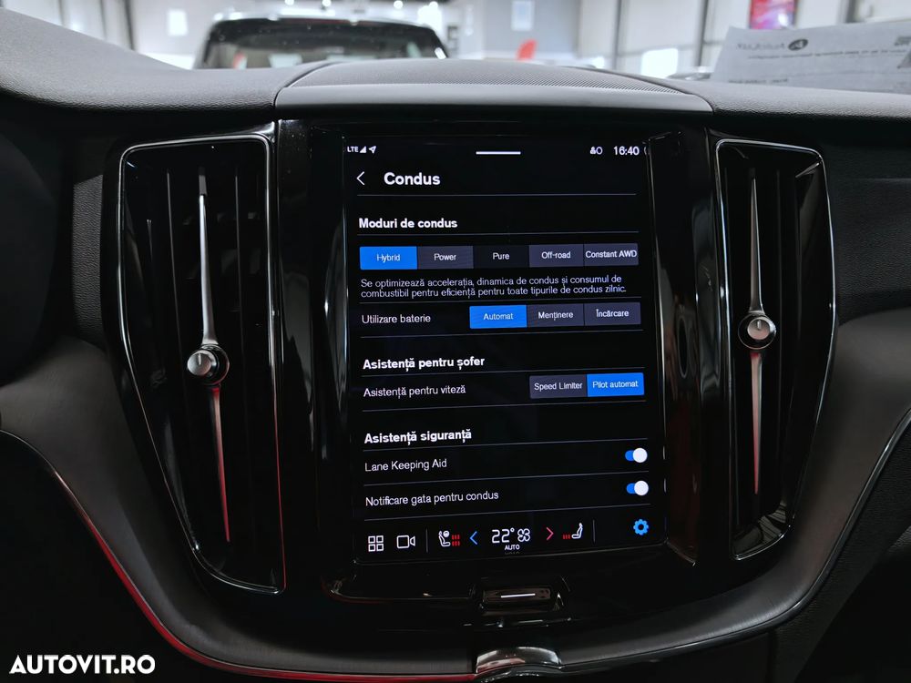 Volvo XC 60 T6 AWD Recharge Geartronic Inscription - 22