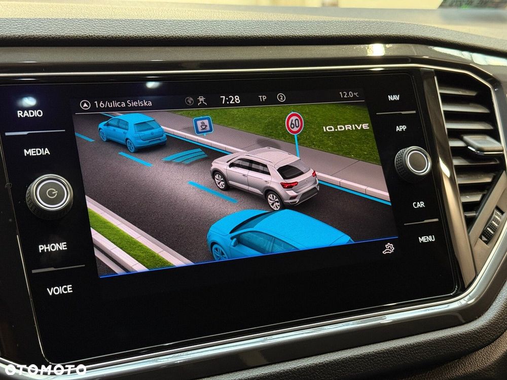 Volkswagen T-Roc 1.5 TSI ACT Premium DSG - 40