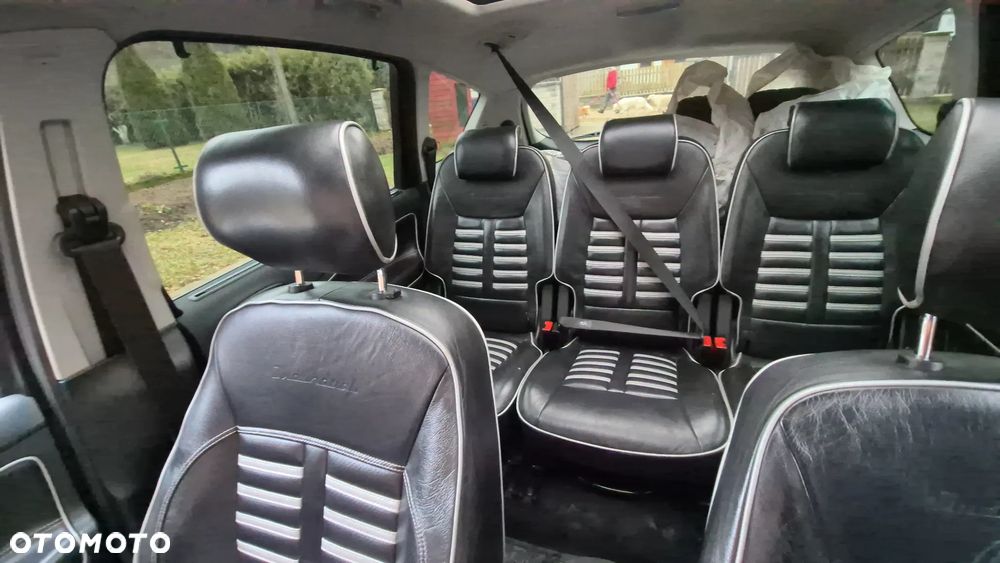 Ford S-Max 2.5 Titanium - 14