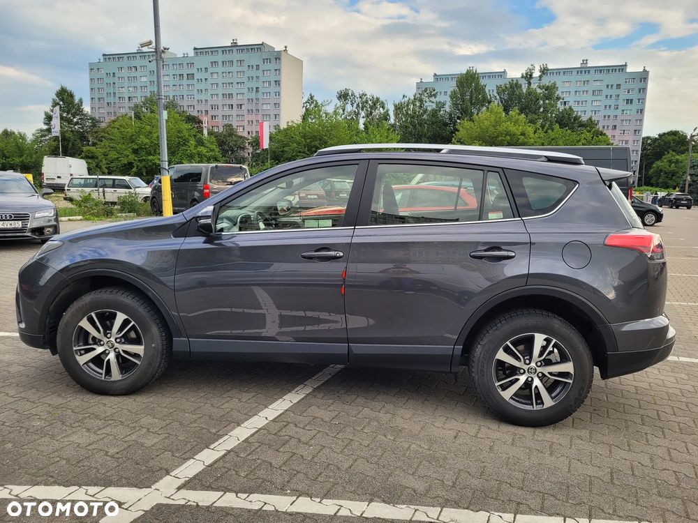 Toyota RAV4 2.0 Premium 4x4 - 8