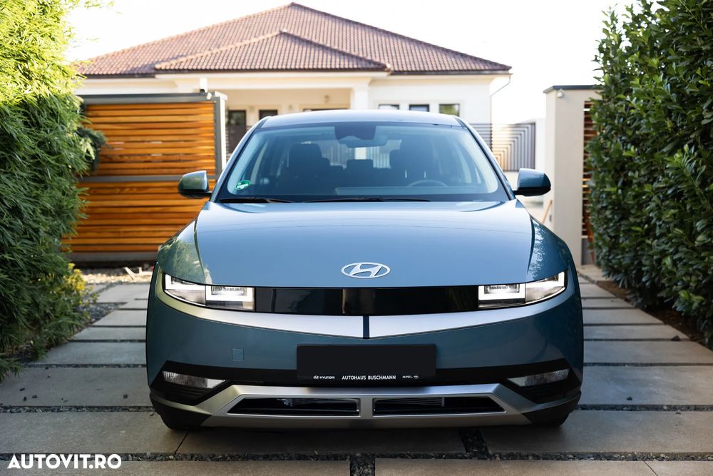Hyundai IONIQ - 2