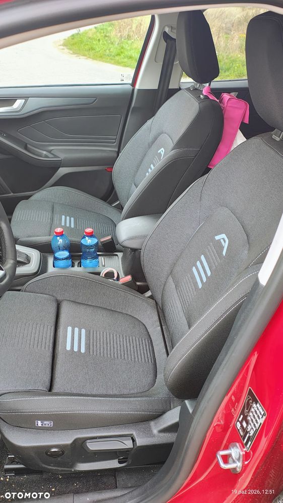 Ford Focus 1.0 EcoBoost mHEV Active X - 6