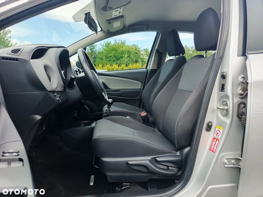 Toyota Yaris 1.33 Dynamic EU6 - 10