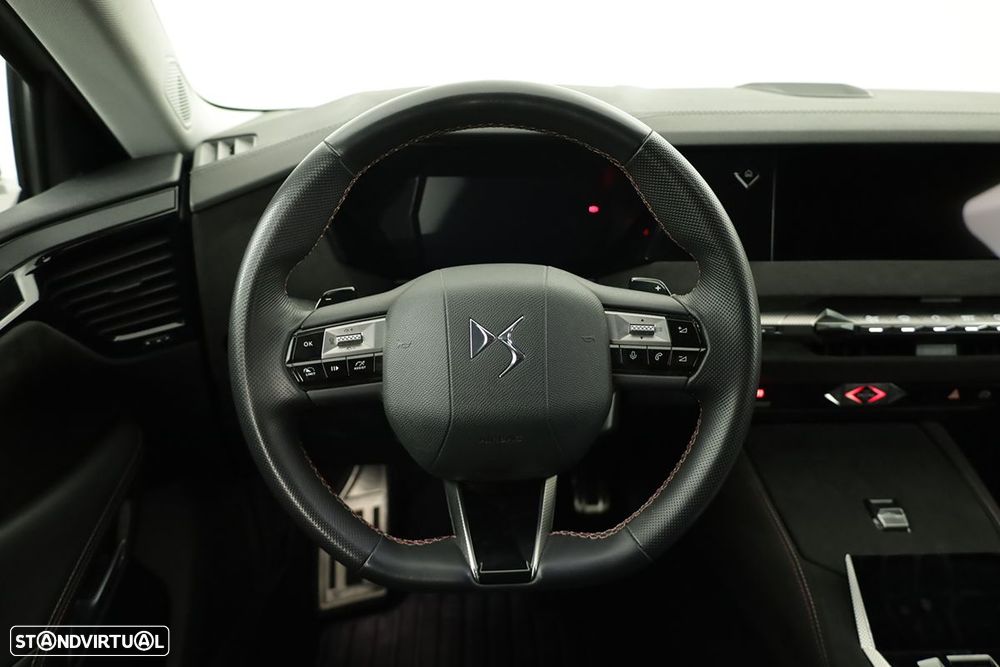 DS DS4 1.2 PureTech Performance Line EAT8 - 15